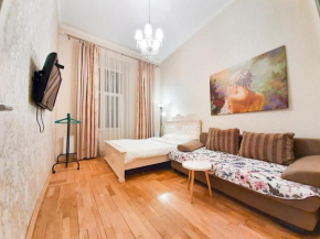 Cute 2bedrooms, balcony. Perfect central location.